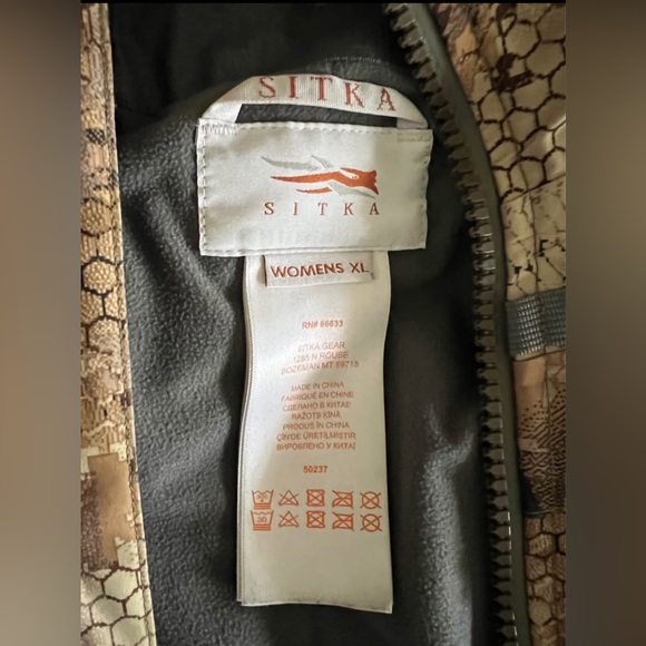 Sitka - Picture 2 of 2